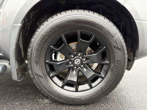 Used 2020 Nissan Frontier SV w/ Midnight Edition Floor Mats image 25