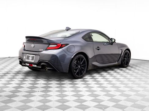 Used 2023 Toyota GR86 Premium w/ ALL Weather Mat Package (TMS) image 5