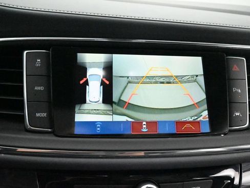 Used 2019 Buick Enclave Premium w/ Experience Buick Package AWD/4WD image 18