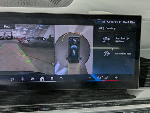 Used 2024 BMW X5 xDrive40i w/ M Sport Package image 26