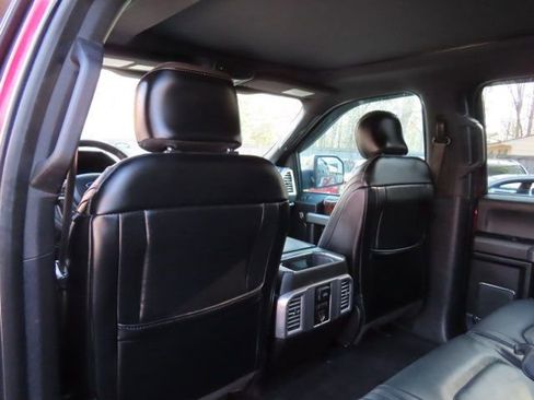 Used 2016 Ford F150 Platinum image 14