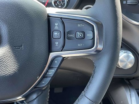 Used 2026 RAM 1500 Laramie w/ Sport Appearance Package AWD/4WD image 32