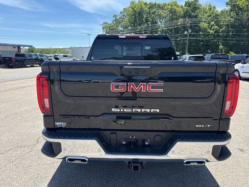 Used 2026 GMC Sierra 1500 SLT w/ SLT Premium Plus Package AWD/4WD image 4