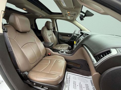 Used 2016 GMC Acadia SLT w/ Premium Edition AWD/4WD image 18