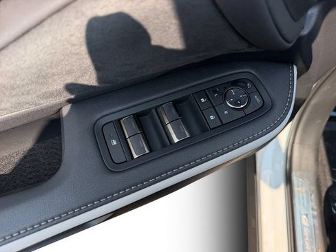 New 2026 Lexus TX 500h AWD image 25