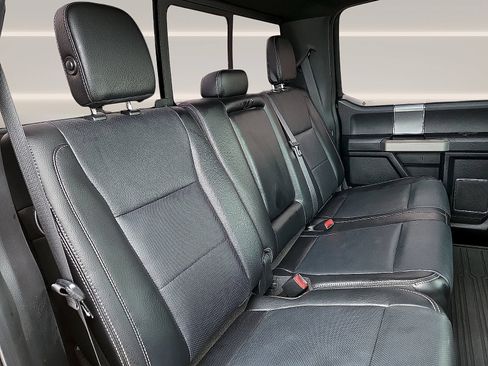 Used 2017 Ford F150 Lariat w/ Equipment Group 502A Luxury AWD/4WD image 11