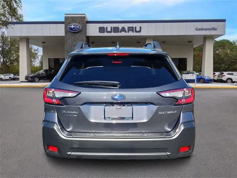 Used 2025 Subaru Outback Premium image 5