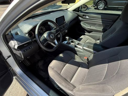 Used 2020 Nissan Altima 2.5 S FWD image 15