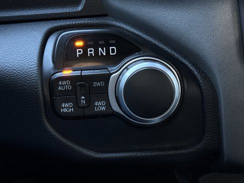 Used 2021 RAM 1500 Big Horn image 20