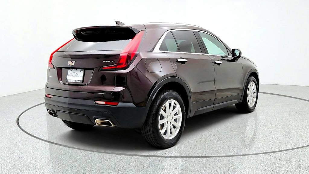 Used 2021 Cadillac XT4 Luxury w/ Cold Weather Package AWD/4WD image 5