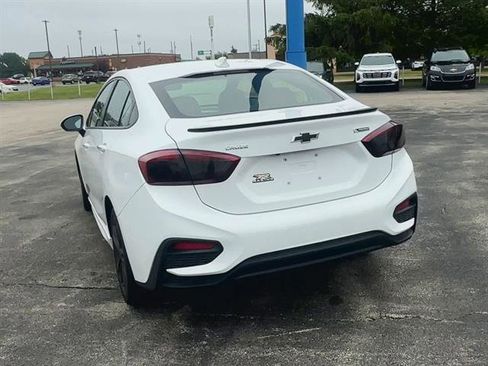 Used 2018 Chevrolet Cruze Premier image 30