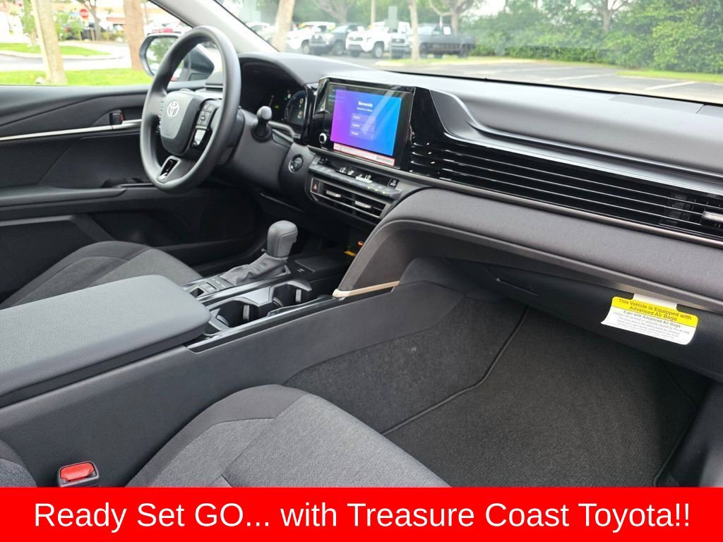 Used 2026 Toyota Camry LE FWD image 15