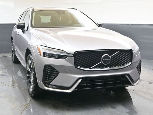 New 2026 Volvo XC60 B5 Plus w/ Protection Package Premier image 8