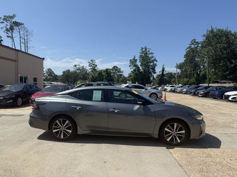 Used 2020 Nissan Maxima 3.5 SV w/ Floor Mat Group FWD image 4
