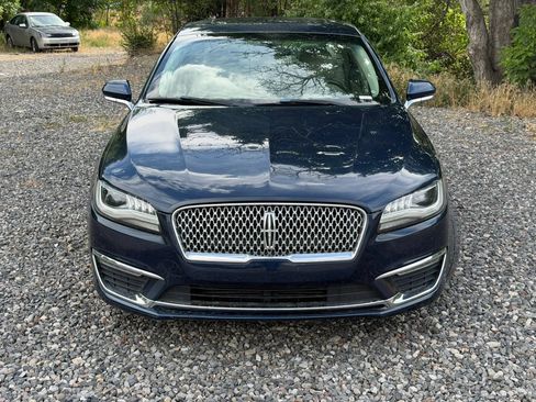 Used 2017 Lincoln MKZ Select w/ Select Plus Package AWD/4WD image 5
