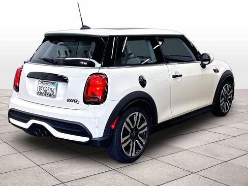 Used 2023 MINI Cooper S w/ Signature Upholstery Package FWD image 15