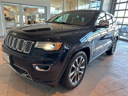 Used 2017 Jeep Grand Cherokee Overland image 7