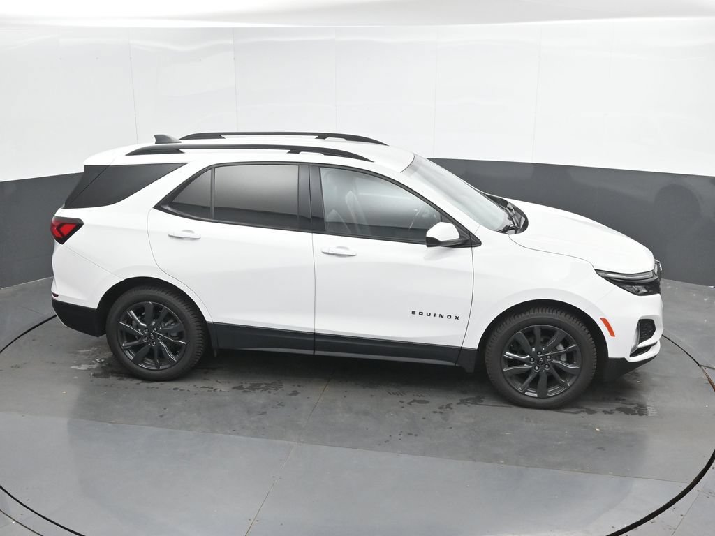Used 2024 Chevrolet Equinox RS FWD image 25