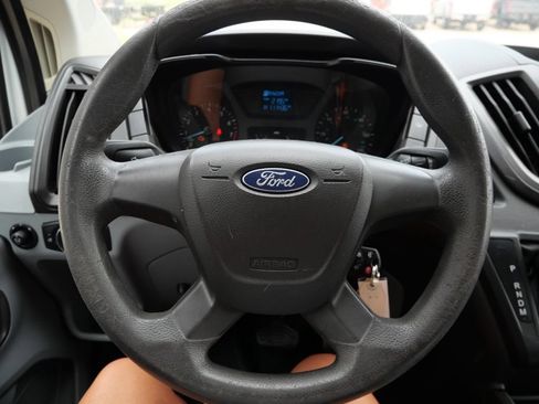 Used 2016 Ford Transit 150 130 Low Roof RWD image 18