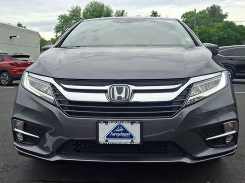 Certified 2019 Honda Odyssey Touring image 2