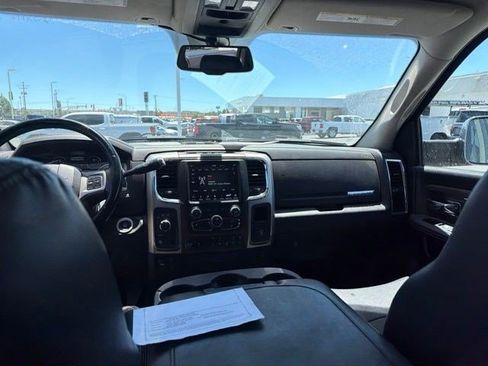 Used 2018 RAM 3500 Laramie AWD/4WD image 15
