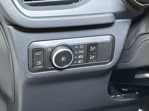 New 2026 Ford Escape ST-Line Select w/ Class II Trailer Tow Package image 20