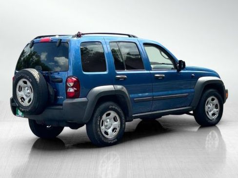 Used 2006 Jeep Liberty Sport AWD/4WD image 4