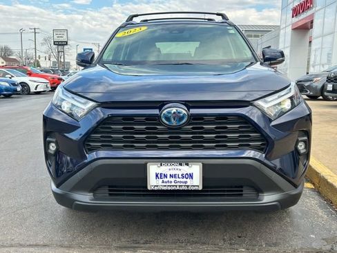 Used 2023 Toyota RAV4 XLE Premium AWD/4WD image 2
