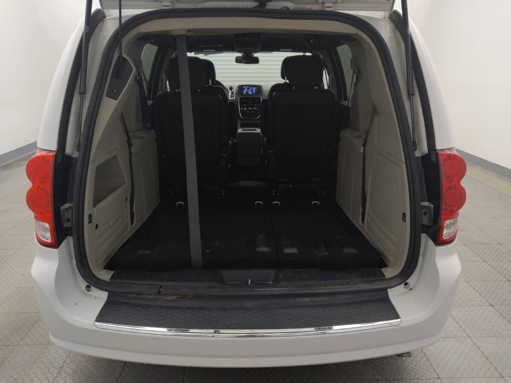 Used 2019 Dodge Grand Caravan SXT FWD image 29