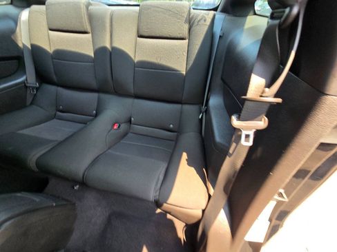 Used 2010 Ford Mustang GT RWD image 19