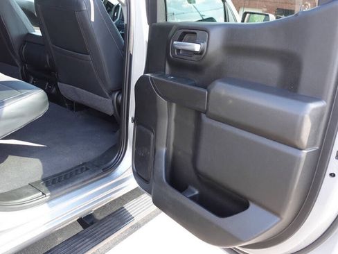 Used 2023 Chevrolet Silverado 1500 Custom AWD/4WD image 29