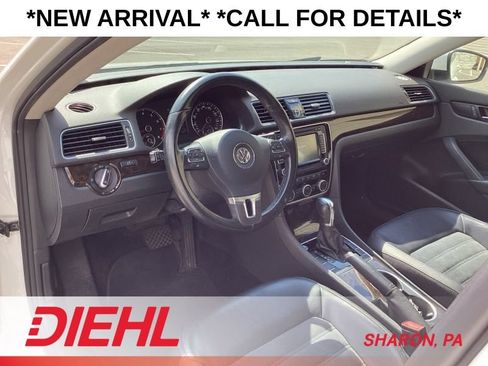 Used 2014 Volkswagen Passat 1.8T SEL Premium FWD image 10