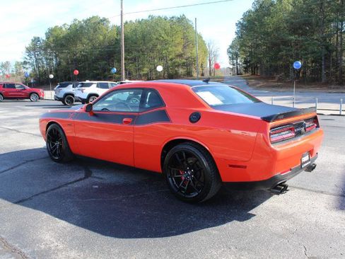 Used 2021 Dodge Challenger R/T Scat Pack w/ T/A Package image 11