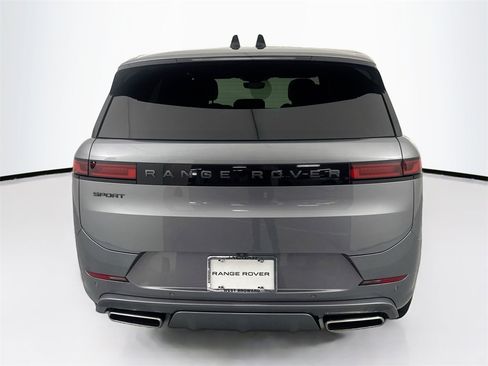 Used 2024 Land Rover Range Rover Sport Dynamic SE image 6