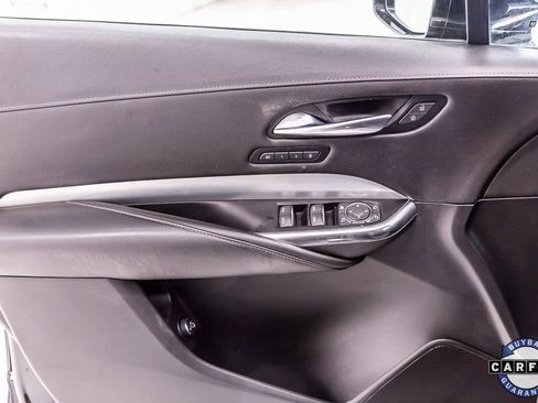 Used 2020 Cadillac XT4 Premium Luxury image 24