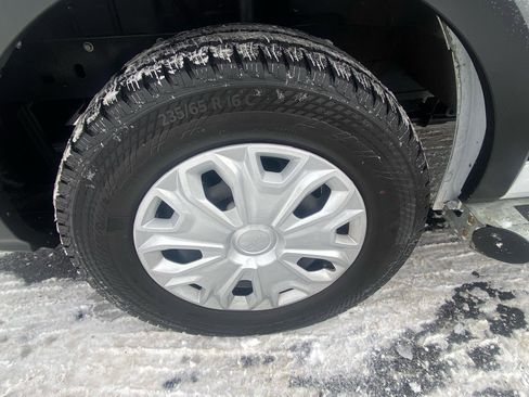 Used 2024 Ford Transit 250 Low Roof w/ Exterior Upgrade Package image 36