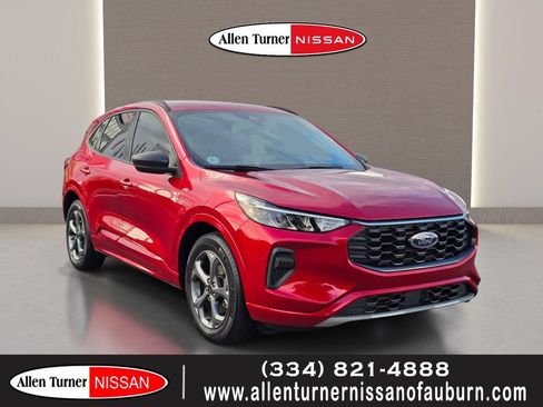 Used 2024 Ford Escape ST-Line w/ Tech Pack #1 FWD image 1