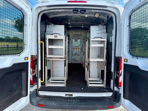 Used 2017 Ford Transit 250 148 Medium Roof w/ Exterior Upgrade Package RWD image 11