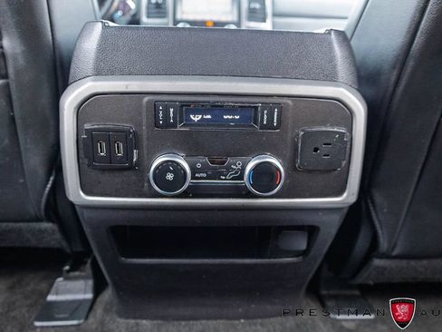 Used 2018 Ford Expedition Max XLT w/ Equipment Group 202A AWD/4WD image 43