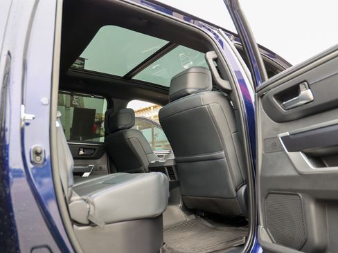 Used 2025 Toyota Tundra Platinum AWD/4WD image 53