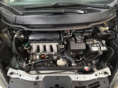 Used 2013 Honda Fit Sport image 21
