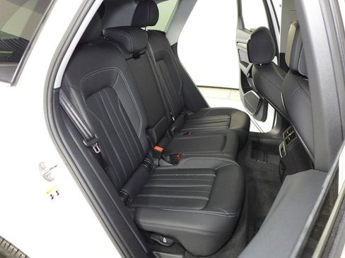 Used 2022 Audi Q5 2.0T Premium w/ Convenience Package image 20