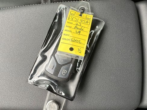 Used 2023 Audi S4 Premium Plus w/ Premium Plus Package image 17