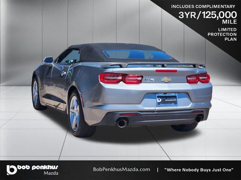 Used 2023 Chevrolet Camaro LT RWD image 27