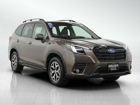 Used 2023 Subaru Forester Premium AWD/4WD image 7