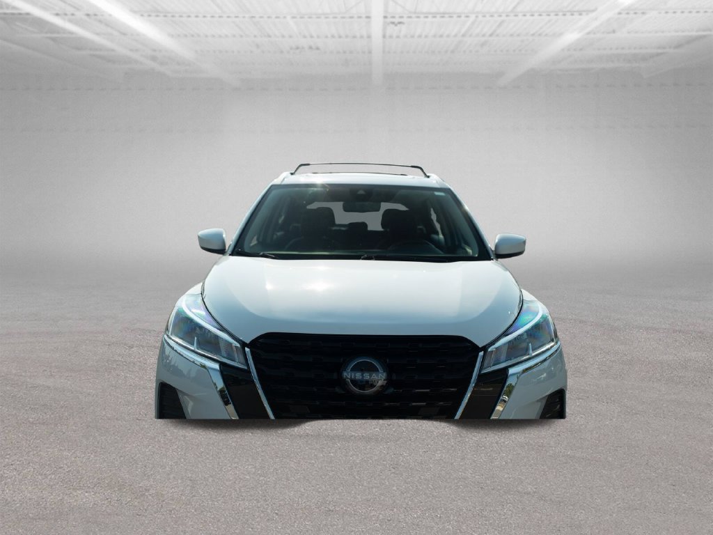 Used 2023 Nissan Kicks SV w/ Interior Electronics Package FWD image 39