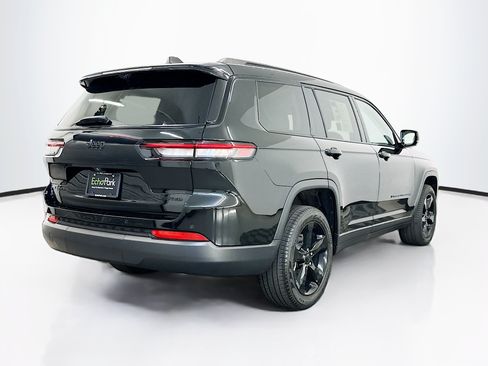 Used 2023 Jeep Grand Cherokee L Limited w/ Luxury Tech Group II AWD/4WD image 9