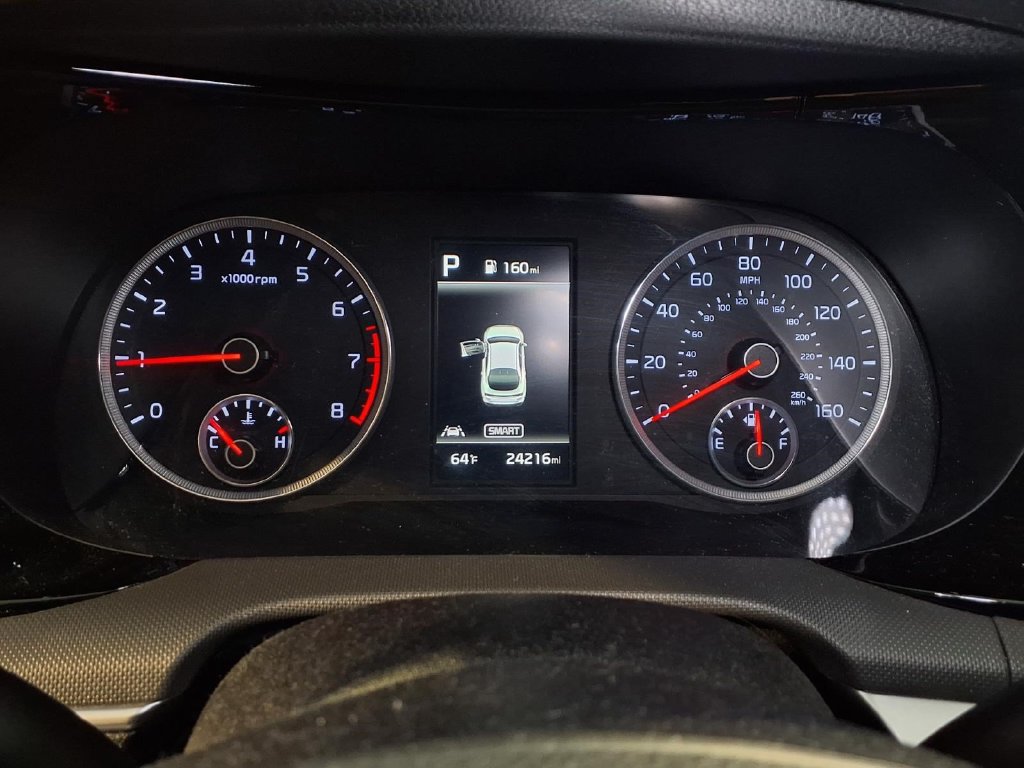 Used 2022 Kia K5 LX FWD image 12