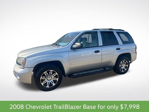 Used 2008 Chevrolet TrailBlazer 4WD image 2