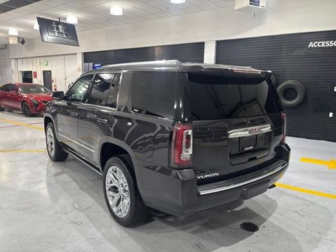 Used 2017 GMC Yukon Denali w/ Open Road Package AWD/4WD image 6